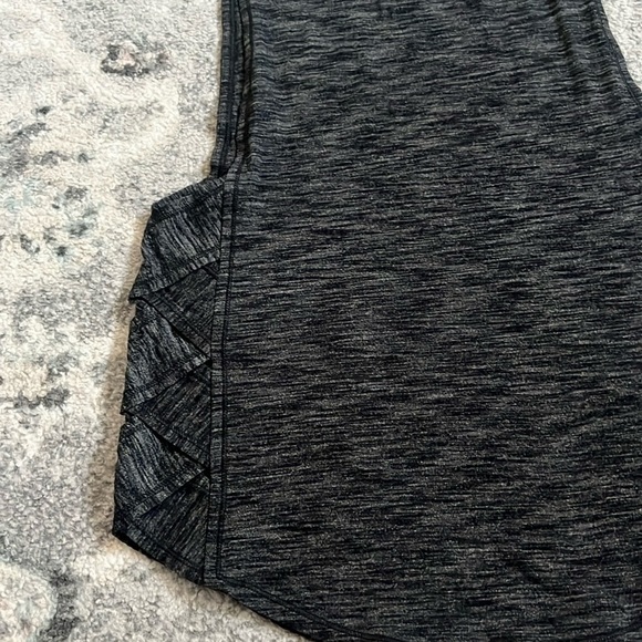 Lululemon Tank Top - Picture 2 of 10